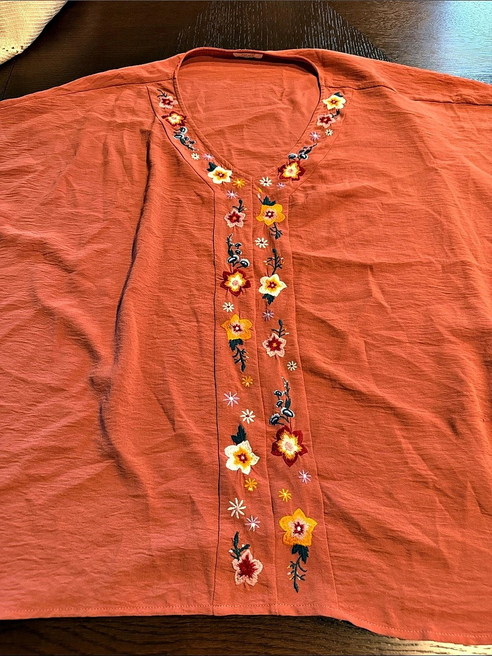 Dotti Embroidered Blouse in Orange Size Medium